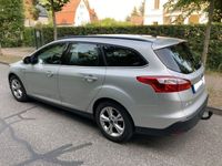 gebraucht Ford Focus 1,6 Ti-VCT Champions Edition