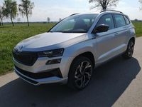 Neu Skoda Karoq SportLine 150 PS (110 kW) 2025 Reflexsilber metallic SUV