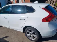 Usata Volvo V40 Kinetic 2014 Bianco Berlina