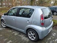 Gebraucht Daihatsu Sirion 86 PS (63 kW) 2006 Silber Kleinwagen