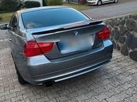 Second-hand BMW 318 143 CP (105 kW) 2011 Argintiu Berlinǎ