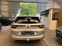 Gebraucht Renault Mégane Experience 132 PS (97 kW) 2016 Silber Limousine