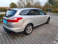 Gebraucht Ford Focus 105 PS (77 kW) 2011 Silber Kombi