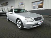 Gebraucht Mercedes SLK230 197 PS (144 kW) 2003 Silber Cabrio
