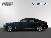 Gebraucht BMW 750 400 PS (294 kW) 2019 Black sapphire metallic Limousine