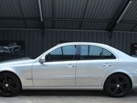 Gebraucht Mercedes E240 177 PS (130 kW) 2004 Silber Limousine