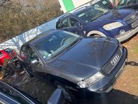 Second-hand Audi A4 101 CP (74 kW) 1998 Negru Berlinǎ