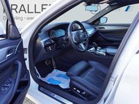Gebraucht BMW 540 Performance 340 PS (250 kW) 2019 Alpinweiß uni Kombi