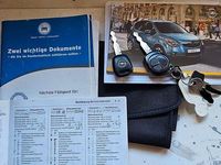 Gebraucht Opel Agila Edition 94 PS (69 kW) 2009 Schwarz Kleinwagen