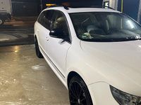 Gebraucht Skoda Superb 260 PS (191 kW) 2010 Weiß Kombi