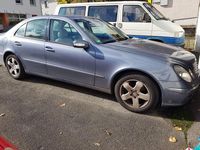 Gebraucht Mercedes E240 Elegance 177 PS (130 kW) 2003 Blau Limousine