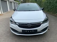 Gebraucht Opel Astra Dynamic 125 PS (91 kW) 2018 Weiß Limousine