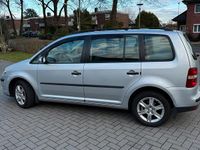 Gebraucht VW Touran 105 PS (77 kW) 2008 Silber Van / Kleinbus