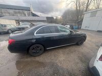 Gebraucht Mercedes E200 184 PS (135 kW) 2016 Schwarz Limousine