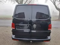 Second-hand VW Transporter 199 CP (146 kW) 2020 Negru Van