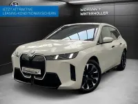 Gebraucht BMW iX M Sport 300 kW (408 PS) 2025 Weiß SUV