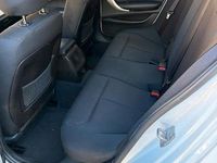 Gebraucht BMW 114 102 PS (75 kW) 2013 Weiß Kleinwagen