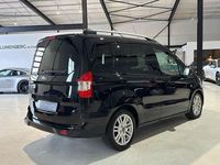 Gebraucht Ford Tourneo Courier Titanium 101 PS (74 kW) 2020 Schwarz Van / Kleinbus