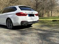 Gebraucht BMW 530 M Sport 252 PS (185 kW) 2019 Weiß Kombi
