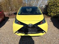 Gebraucht Toyota Aygo X-cite 69 PS (50 kW) 2017 5b9 lemonfresh gelb Kleinwagen