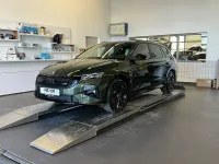 Neu Skoda Octavia RS 265 PS (194 kW) 2026 Khakigrün metallic Kombi