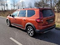 Gebraucht Dacia Jogger Comfort 101 PS (74 kW) 2022 Andere farben Van / Kleinbus