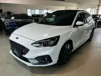Gebraucht Ford Focus Performance Edition 280 PS (205 kW) 2020 Frozen white Kombi