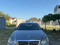 Gebraucht Mercedes E250 204 PS (150 kW) 2009 Grau Limousine