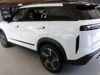 Neu Jaecoo 7 279 PS (205 kW) 2026 Khaki white SUV