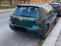 Gebraucht VW Golf IV 75 PS (55 kW) 2000 Grün Kleinwagen