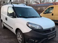 Gebraucht Fiat Doblò 101 PS (74 kW) 2019 Colore esterno (weiß) Van / Kleinbus