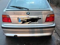 Gebraucht BMW 316 105 PS (77 kW) 2001 Silber