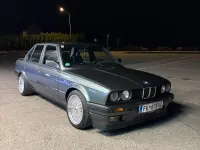 Gebraucht BMW 320 129 PS (94 kW) 1988 Grau Limousine