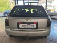 Usado Audi A6 Performance 179 HP (131 kW) 2003 Prateado Carrinha