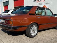 Gebraucht BMW 518 Performance 90 PS (66 kW) 1978 Gold Limousine