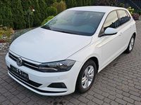 Gebraucht VW Polo Comfortline 90 PS (66 kW) 2018 Weiß Limousine