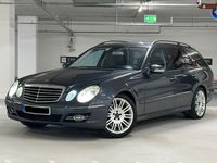Second-hand Mercedes E350 272 CP (200 kW) 2008 Albastru Break