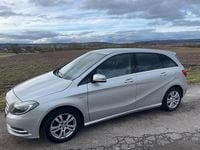 Gebraucht Mercedes B180 122 PS (89 kW) 2012 Silber Van / Kleinbus