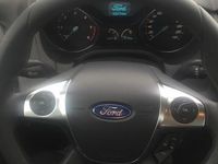 Gebraucht Ford Focus Trend 116 PS (85 kW) 2012 Silber metallic Kombi