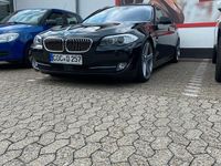 Gebraucht BMW 530 M Sport 258 PS (189 kW) 2012 Schwarz Kombi