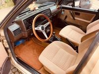 Gebraucht VW Golf II 75 PS (55 kW) 1984 Gold Kleinwagen