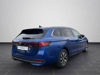 Gebraucht VW Passat Business 150 PS (110 kW) 2025 Reef blue metallic (metallic) Kombi