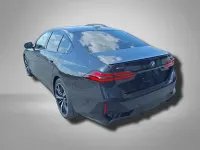 Gebraucht BMW 540 M Sport 286 PS (210 kW) 2026 Sophistograu brillanteffekt metallic Limousine