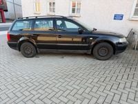 Gebraucht VW Passat 125 PS (91 kW) 1999 Schwarz Kombi