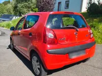 Gebraucht Nissan Pixo 68 PS (50 kW) 2010 Rot Kleinwagen