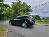 Second-hand Opel Astra 125 CP (91 kW) 2008 Negru Break