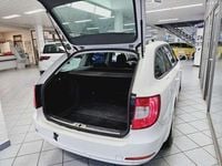 Gebraucht Skoda Superb 125 PS (91 kW) 2012 Weiß Kombi
