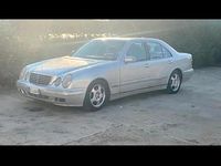 Gebraucht Mercedes E270 210 PS (154 kW) 2001 Silber Limousine