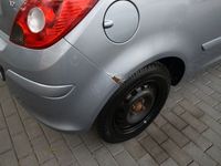 Gebraucht Opel Corsa 80 PS (58 kW) 2007 Silber Kleinwagen