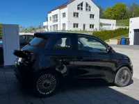 Gebraucht Fiat 500e Icon 86 kW (118 PS) 2022 Schwarz Kleinwagen